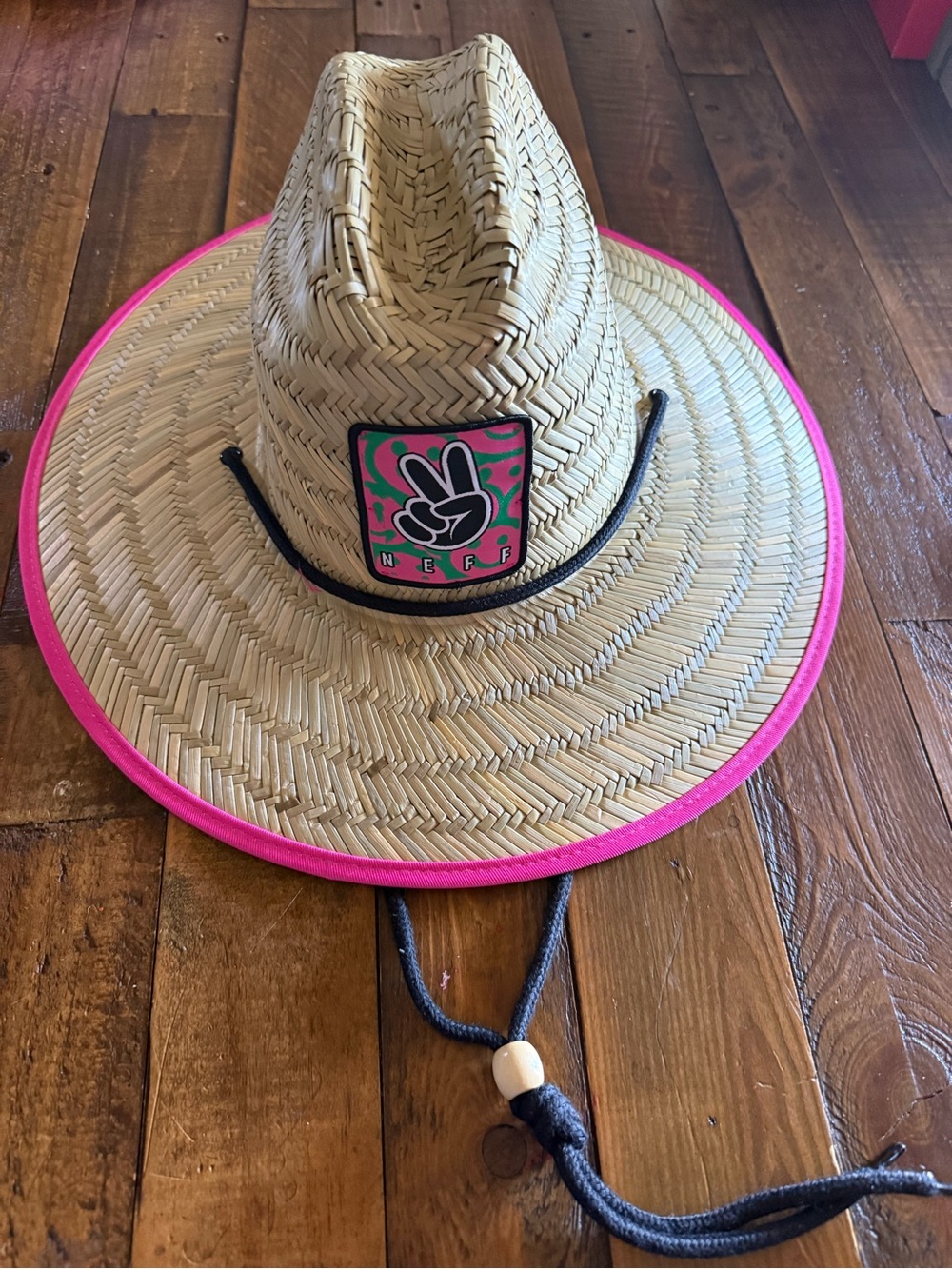 NEFF straw FOREVER FUN HAT SUN Pink Green Happy Faces NWT Summer Peace
